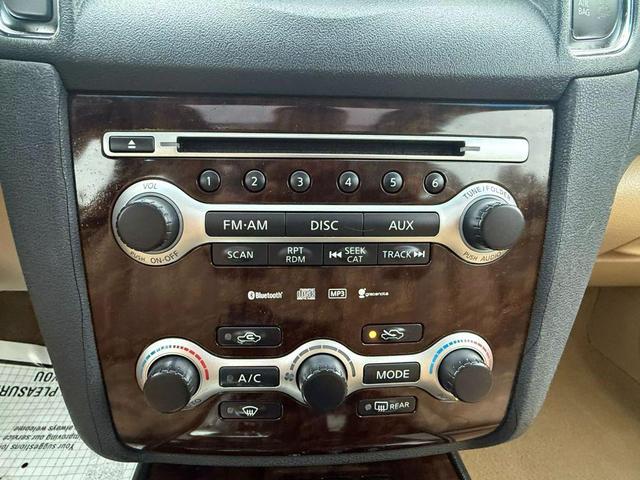 Photo of 2010  Nissan Maxima