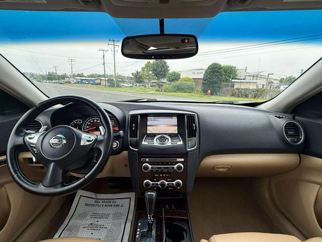 Photo of 2010  Nissan Maxima