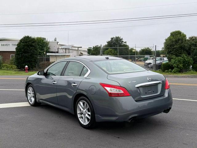 Photo of 2010  Nissan Maxima