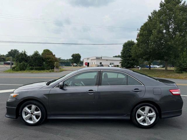Photo of 2011  Toyota Camry
