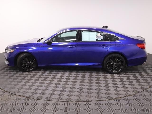 Photo of 2022 Still Night Pearl Honda Accord