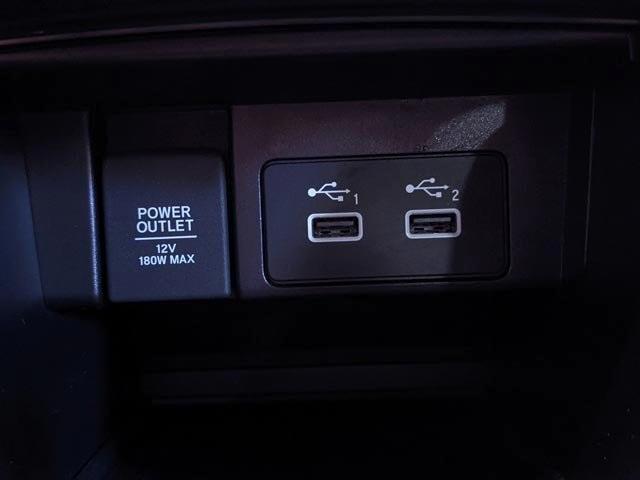 Photo of 2022 Still Night Pearl Honda Accord
