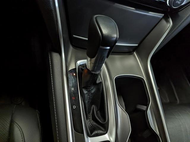 Photo of 2022 Still Night Pearl Honda Accord