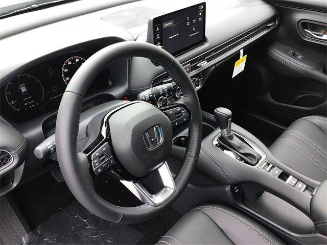 Photo of 2026 Platinum White Honda HR-V