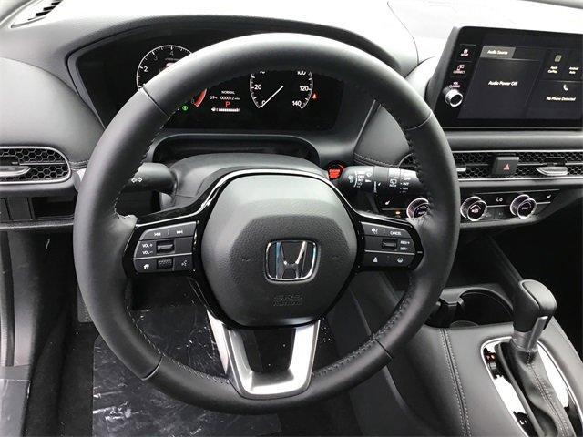 Photo of 2026 Platinum White Honda HR-V