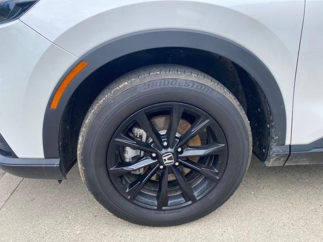 Photo of 2025 Platinum White Pearl Honda CR-V Hybrid