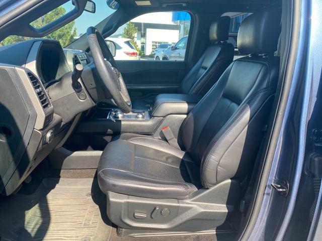 Photo of 2020 Blue Metallic Ford Expedition