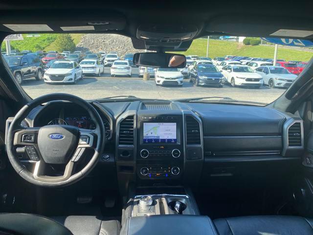 Photo of 2020 Blue Metallic Ford Expedition