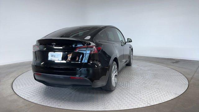 Photo of 2023 Black Tesla Model Y