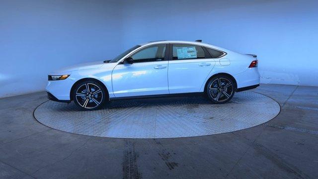 Photo of 2025 Platinum White Pearl Honda Accord Hybrid