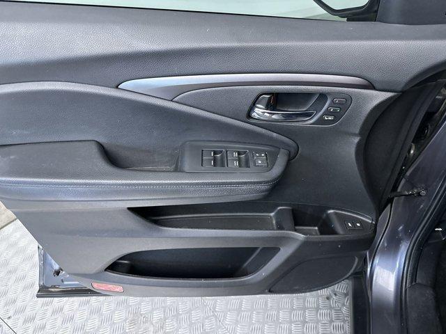 Photo of 2022 Modern Steel Metallic Honda Pilot