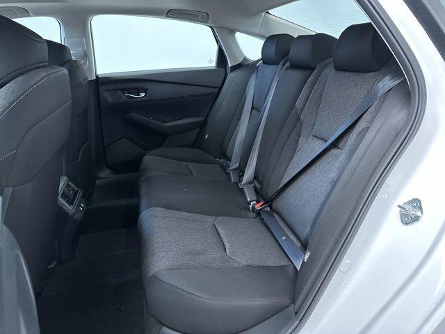 Photo of 2025 Platinum White Pearl Honda Accord