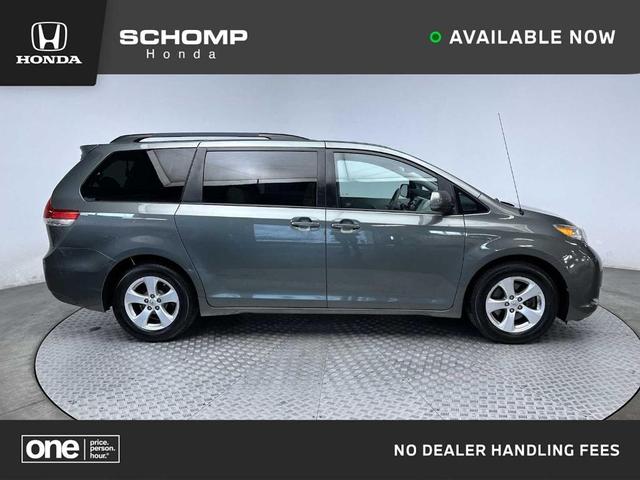 2014 Toyota Sienna