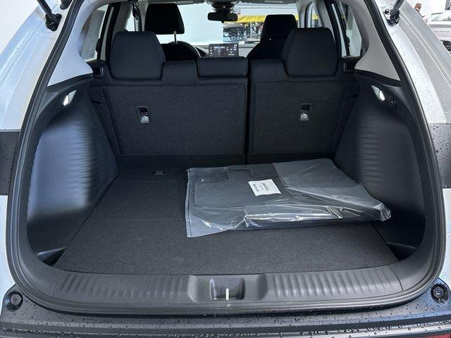 Photo of 2026 Platinum White Pearl Honda HR-V