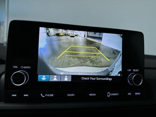 Photo of 2023 Lunar Silver Metallic Honda CR-V Hybrid