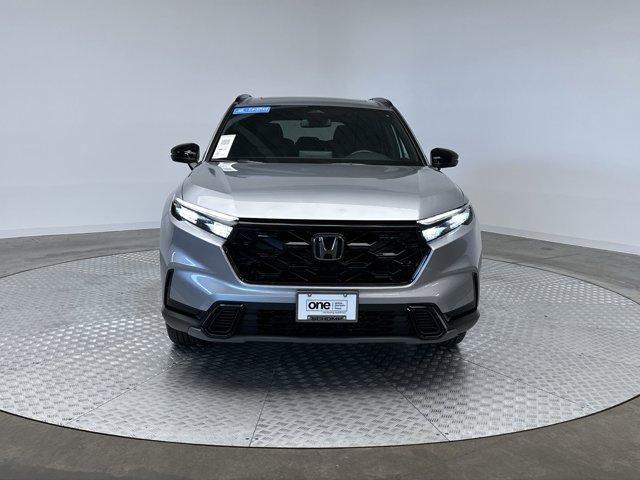 Photo of 2023 Lunar Silver Metallic Honda CR-V Hybrid
