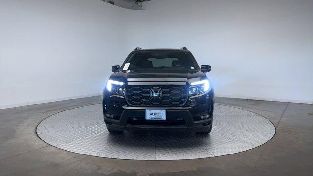 Photo of 2023 Crystal Black Pearl Honda Passport