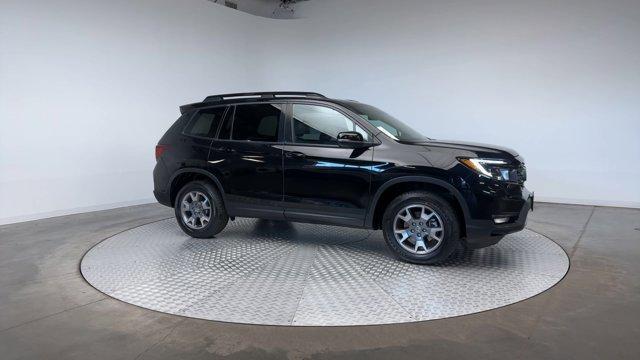 Photo of 2023 Crystal Black Pearl Honda Passport