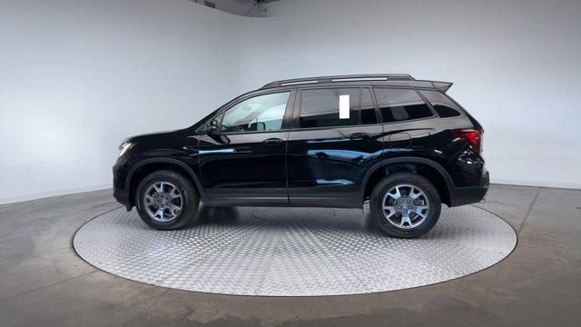 Photo of 2023 Crystal Black Pearl Honda Passport