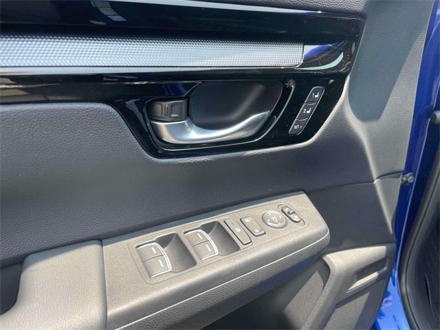 Photo of 2023 Blue Honda CR-V Hybrid