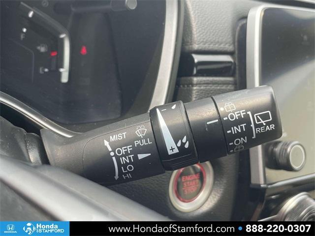 Photo of 2022 Platinum White Pearl Honda CR-V