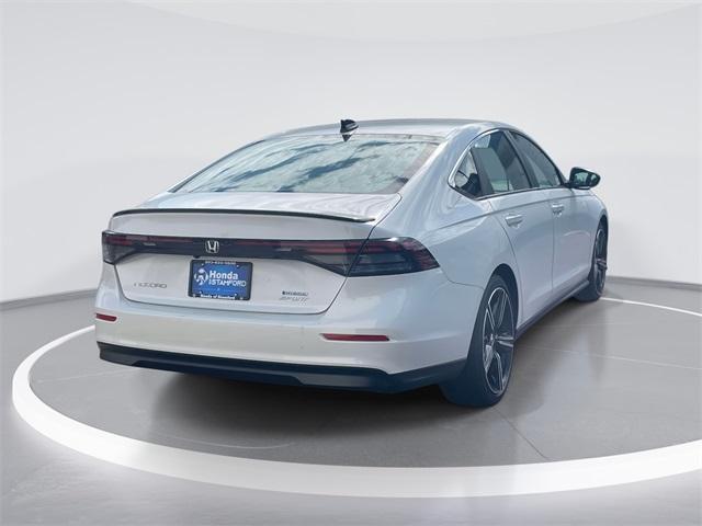 Photo of 2025 Platinum White Pearl Honda Accord Hybrid