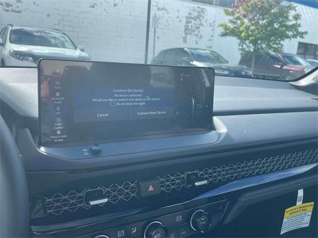 Photo of 2025 Platinum White Pearl Honda Accord Hybrid
