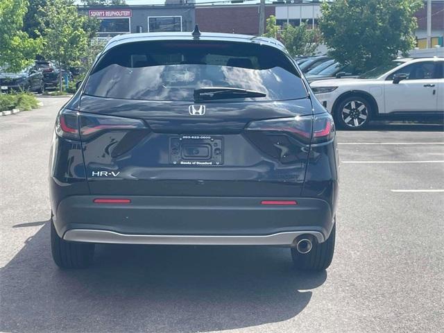 Photo of 2023 Crystal Black Pearl Honda HR-V