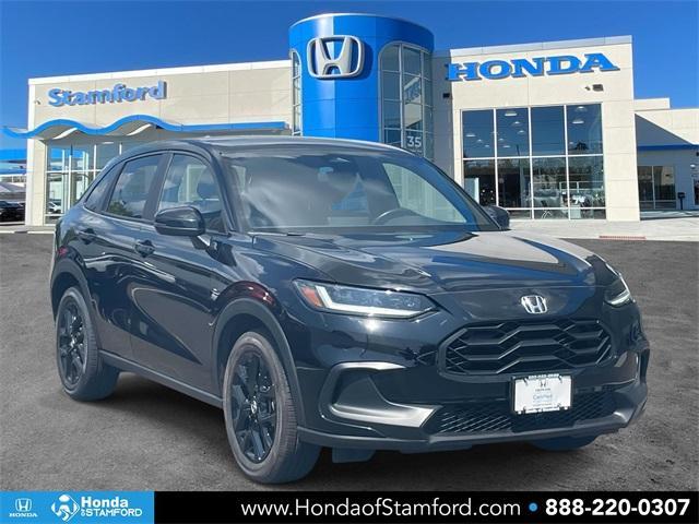 Photo of 2023 Crystal Black Pearl Honda HR-V