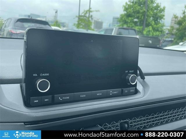 Photo of 2024 Solar Silver Metallic Honda Accord