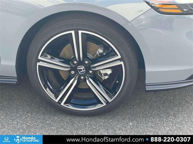 Photo of 2025 Urban Gray Pearl Honda Accord Hybrid