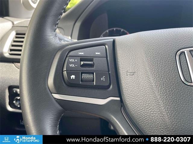 Photo of 2025 Platinum White Pearl Honda Ridgeline