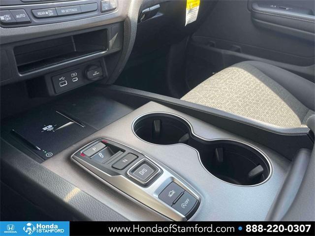Photo of 2025 Platinum White Pearl Honda Ridgeline