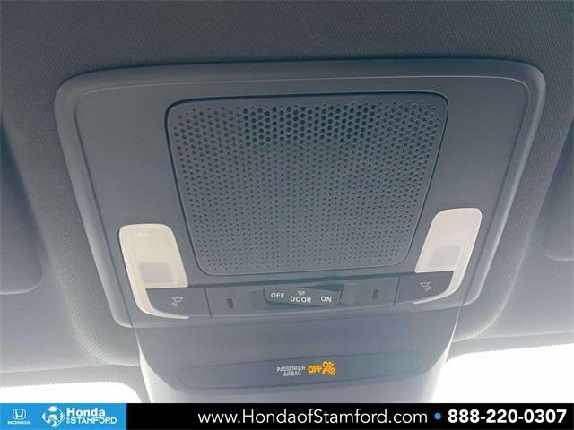 Photo of 2023 Milano Red Honda HR-V