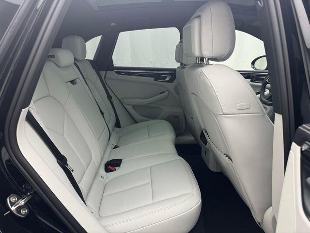 Photo of 2025 Black Porsche Macan