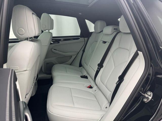 Photo of 2025 Black Porsche Macan