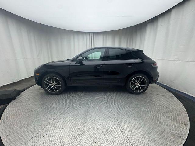 Photo of 2025 Black Porsche Macan