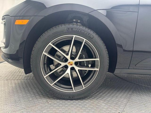 Photo of 2025 Black Porsche Macan