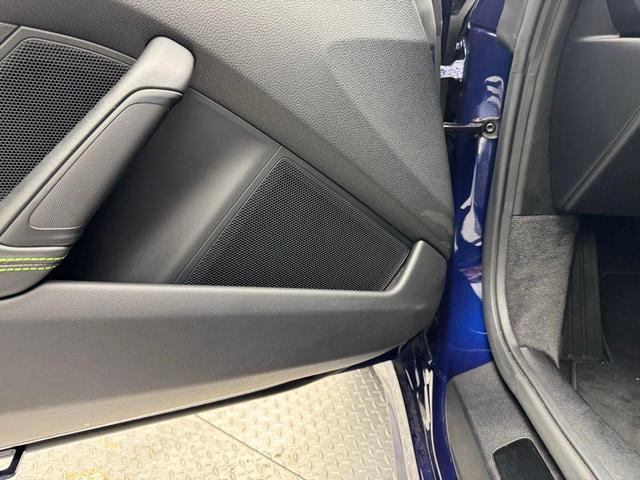 Photo of 2023 Gentian Blue Metallic Porsche 911