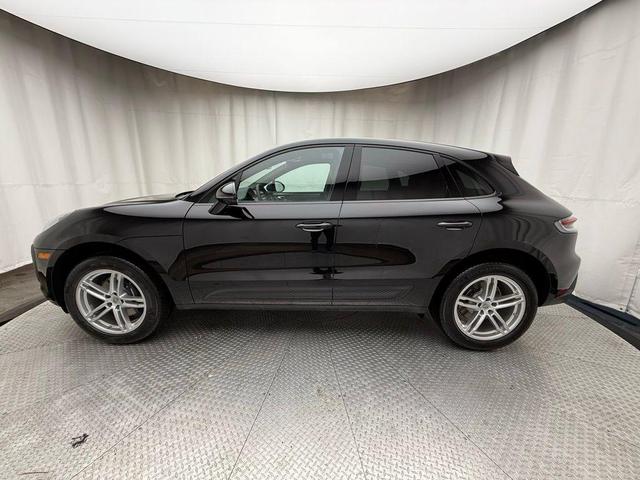 Photo of 2025 Black Porsche Macan