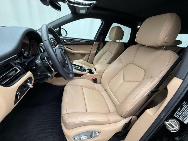Photo of 2024 Black Porsche Macan