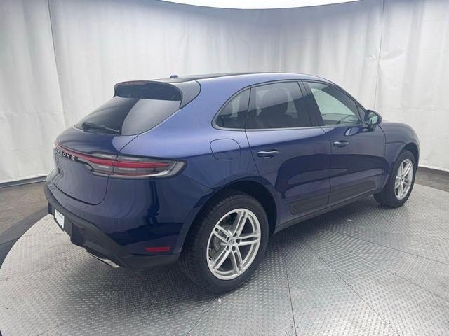 Photo of 2025 Blue Metallic Porsche Macan