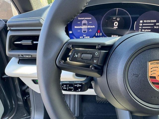 Photo of 2024 Green Porsche Macan Electric