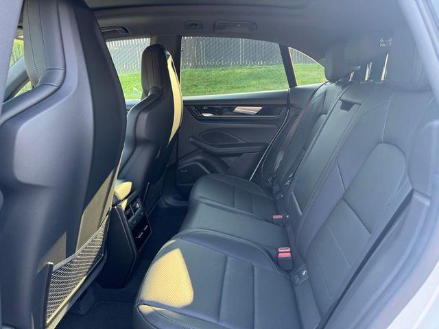 Photo of 2024 White Porsche Macan Electric