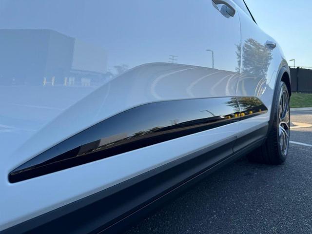 Photo of 2024 White Porsche Macan Electric