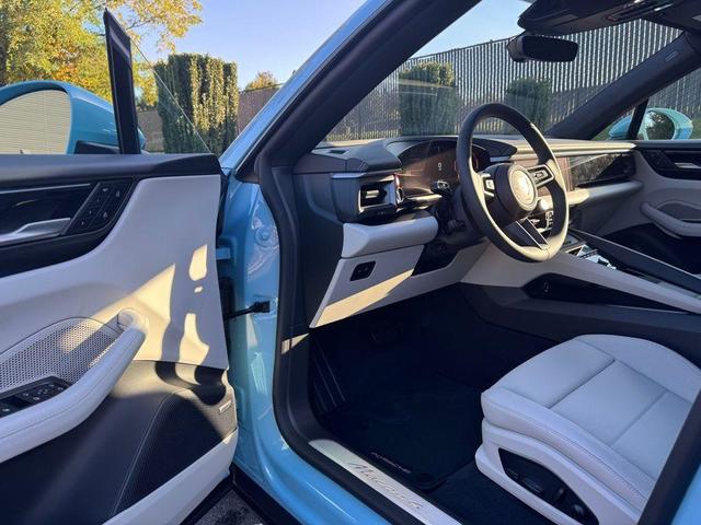 Photo of 2024 Blue Porsche Macan Electric