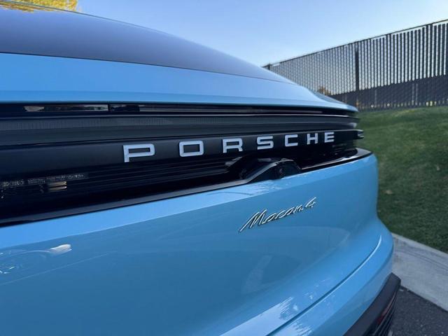 Photo of 2024 Blue Porsche Macan Electric