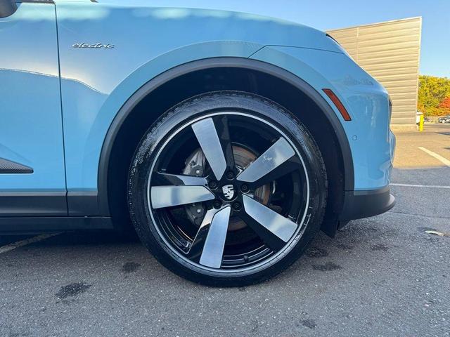 Photo of 2024 Blue Porsche Macan Electric