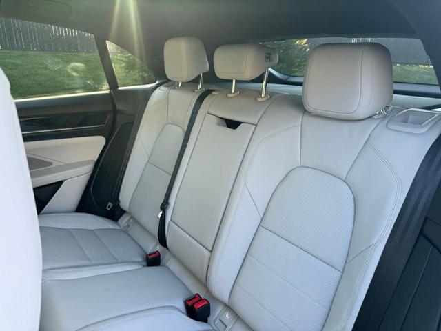 Photo of 2024 Blue Porsche Macan Electric