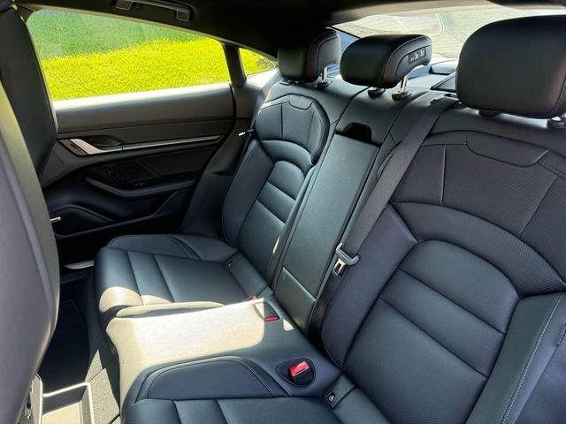 Photo of 2025 Gray Porsche Taycan